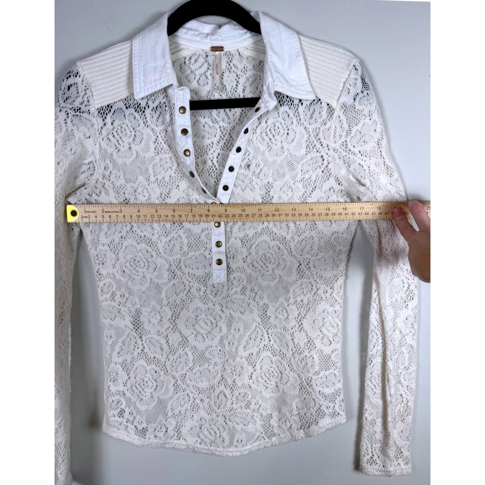 Free People Cream Lace Collared Henley Shirt Long Sleeve Size M - Picture 3 of 6
